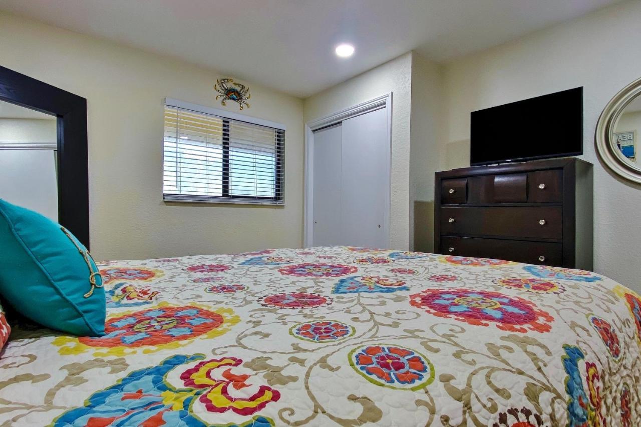 Appartement Royal Orleans 111 à St. Pete Beach Extérieur photo